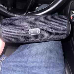 JBL Charge 4 Speaker